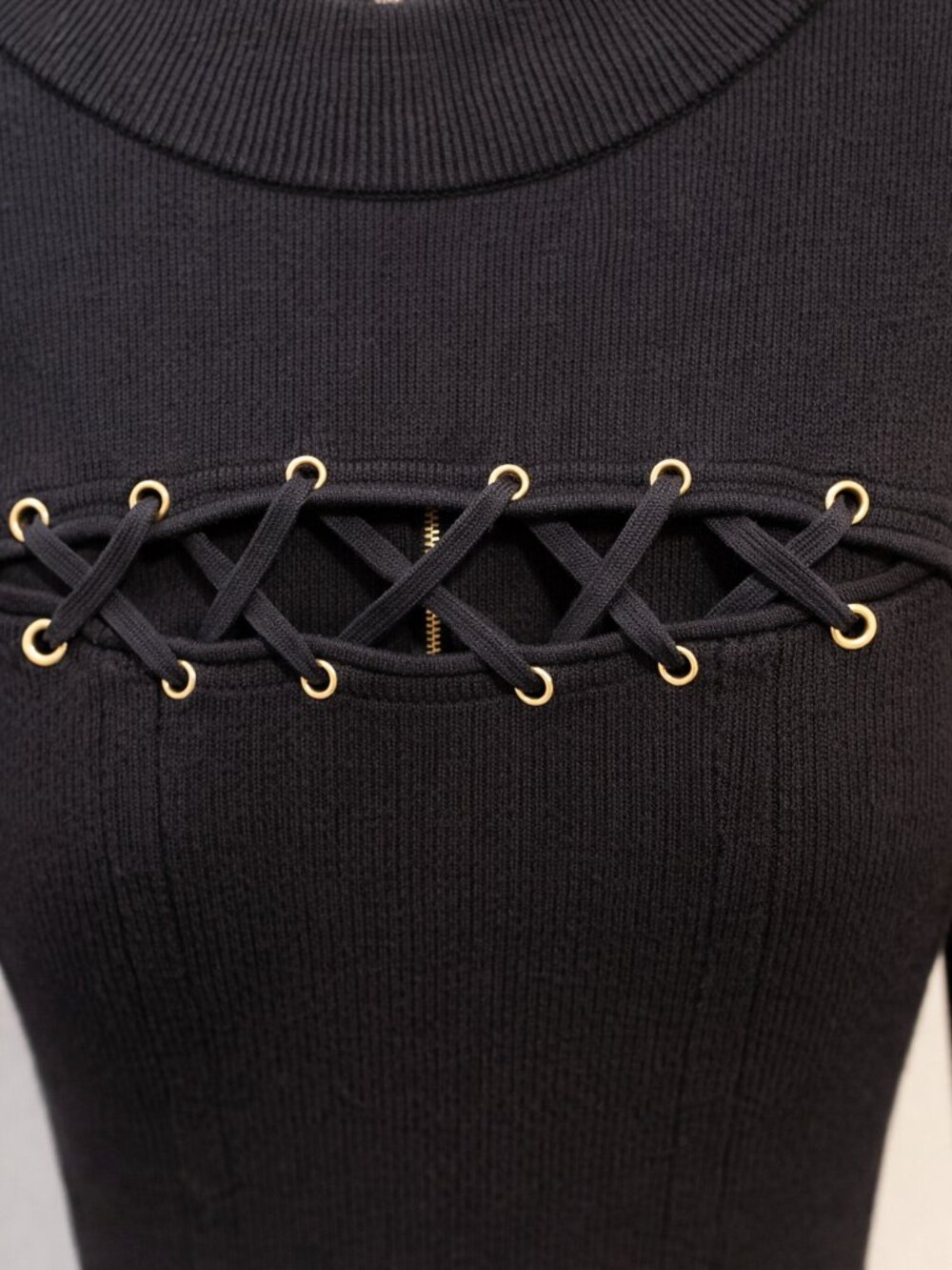 GUESS Bodycon Dress M - Picture 3 of 7